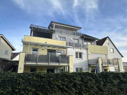 Großzügige, gepflegte 4,5 Zi.-Penthouse-Wohnung mit See- und Bergsicht in Friedrichshafen!!