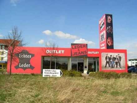 Ladenlokal/ Autohaus im Gewerbegebiet zu vermieten