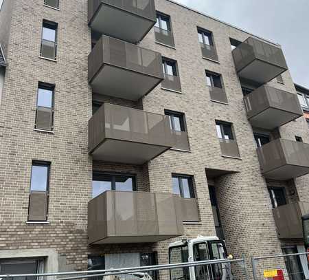 Architektenjuwel mit optimalem Grundriss und großem Balkon + Designer Einbauküche