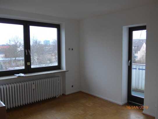 Stilvolle 1-Zimmer-Wohnung mit EBK und Balkon in Kassel-Mitte