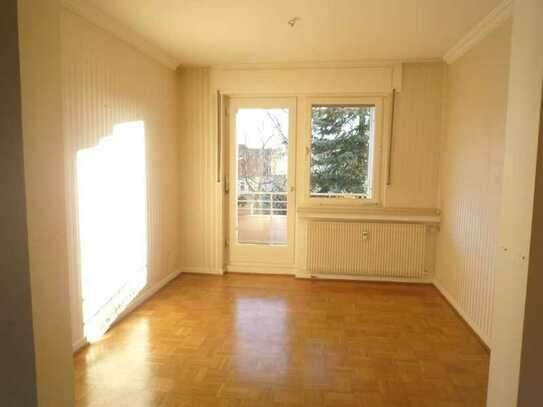 Sehr schöne 3-Zimmer-Wohnung mit Balkon in ruhiger Lage von Ratingen-Zentrum