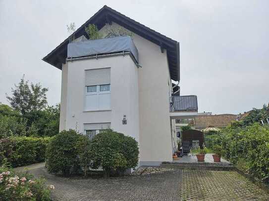 Bingen-Dietersheim - Gepflegte 2ZKB EG-Wohnung mit PKW-Stellplatz, Terrasse und Keller