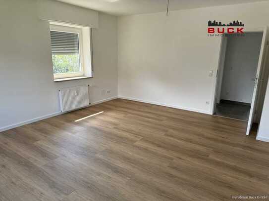 Neu renovierte Wohnung in toller Lage mit Balkon! Was will man mehr?