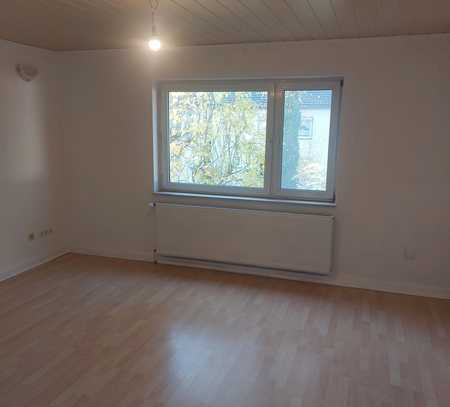 Schöne 3 zimmer-Wohnung mit Einbauküche in Bonn-Duisdorf