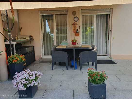 Geschmackvolle 3-Zimmer-Terrassenwohnung mit großem Garten