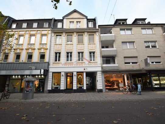 *attraktive Etagenwohnung im Stadtzentrum mit Tiefgaragenstellplatz!*