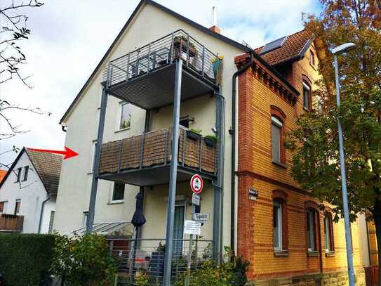 Nähe Krankenhaus*** Helle 3,5- Zi.- Wohnung mit Altbauflair und Balkon