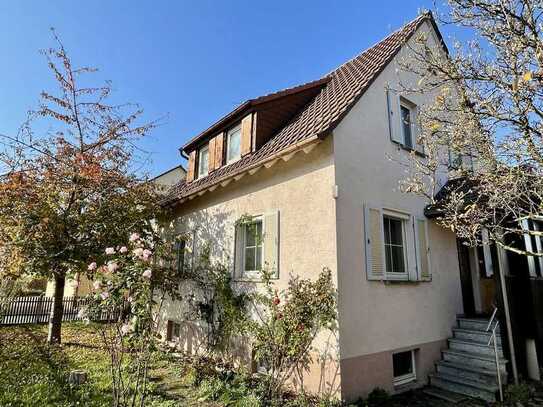 Freistehendes, familienfreundliches EFH mit Garten und Garage in Denkendorf