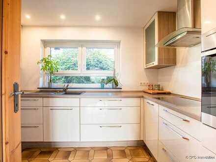 Einfamilienhaus mit ELW in Waldbrunn.
Ideal für die Familie!