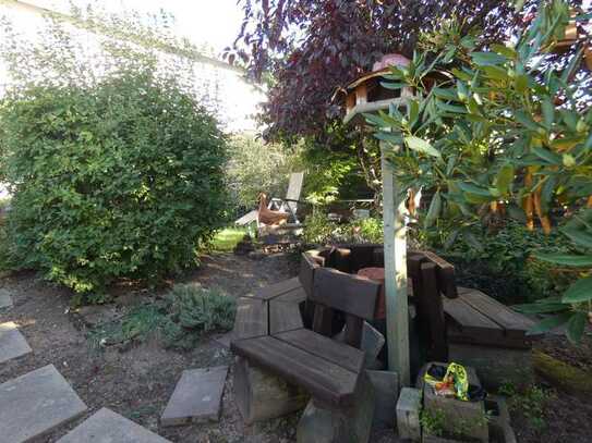 DHH in sonniger, ruhiger Halbhöhenlage mit Garten und Garage in Gaggenau/Hummelberg