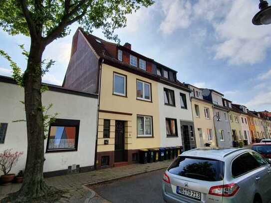 Findorff - Kleine Oase mit Balkon und Terrasse