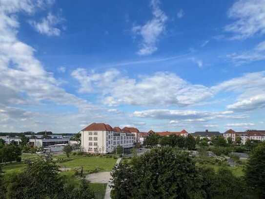 ***sonnige Dreizimmerwohnung mit EBK und Balkon