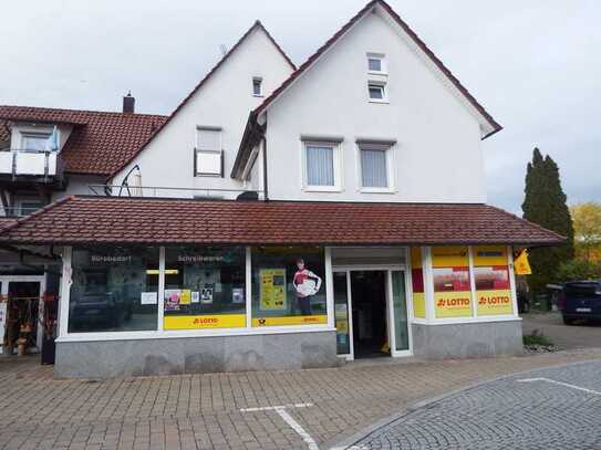 Bekannter Laden oder Büro in der Ortsmitte von Bodelshausen