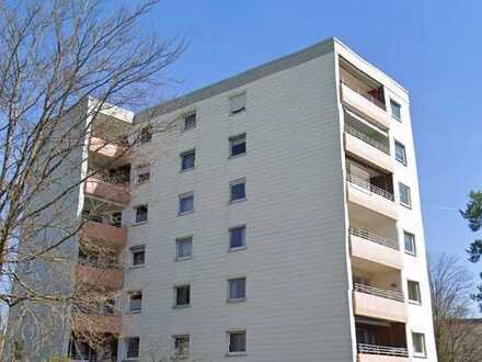 WOHNEN auf dem Mittelrain! Großzügige 4-Zimmer-Hochparterre-Wohnung zum KAUF!