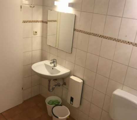 Lovely Single Bedroom in a 6-Bedroom Apartment in Bremen Altsadt