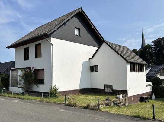 Schönes Einfamilienhaus in Schönau!