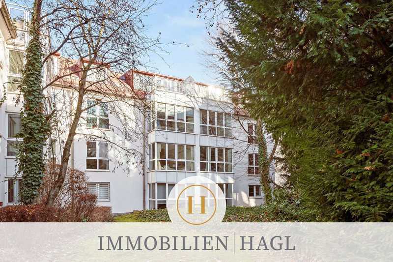 Viktualienmarkt: modernisierte 2-Zimmer-Etagenwohnung mit Blick ins Grüne