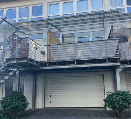 Helle, attraktive Maisonette-Wohnung mit Balkon und Garage in kleiner Wohnanlage in Andernach