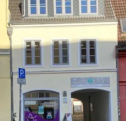 Saniertes MFH mit genehmigten Fewos im Herzen der Altstadt