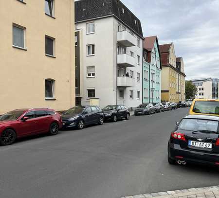 ältere 3 - Zimmer Wohnung im Citybereich