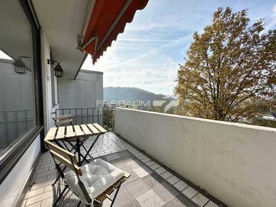 FREIRAUM4 +++ Luxuswohnung mit Weitblick, beliebte ruhige Lage, renoviert, Pool, Sauna, Garage