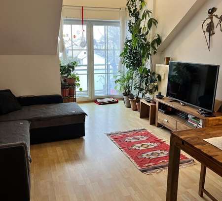 Möblierte und ruhige 2,5 Zimmer Wohnung mit schönem Blick