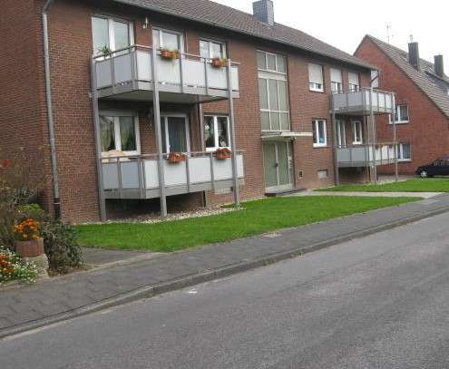 Attraktive 3-Zimmer-Wohnung mit Balkon in Dormagen-Hackenbroich