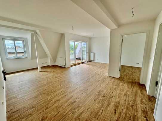 SUNDAY VIEWING AT NOON: FIRST OCCUPANCY ATTIC - TERRACE INCLUDED WITH KITCHENETTE!