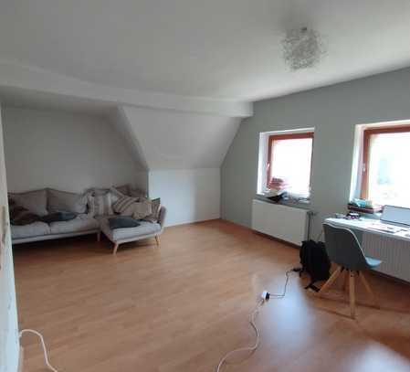 Helle 2 Zimmer Wohnung in Duisburg Neudorf