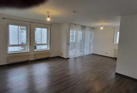 Schöne 3 Zimmer-Wohnung mit Balkon und EBK in Tuttlingen Nordstadt