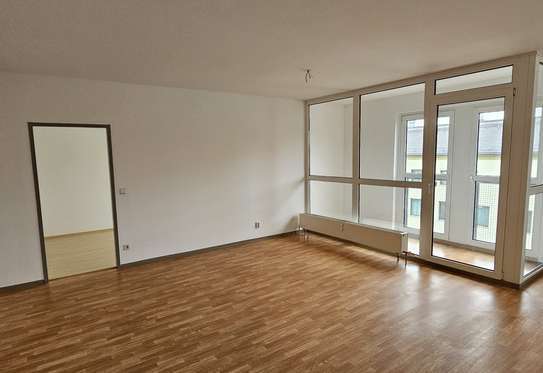 2-Zimmer-Wohnung mit integrierten Wintergarten