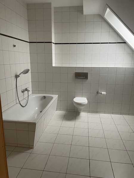                                                               Geschmackvolle 2-Zimmer-Wohnung mit Einbauk&uuml;che in Raben Steinfeld                                                       in Steinfeld (Main-Spessart)
