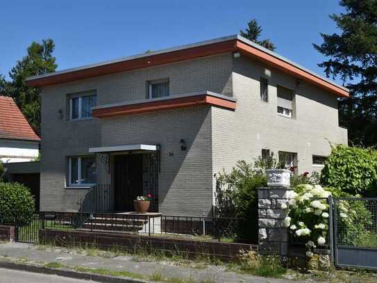 Großzügiges Wohnhaus mit Einliegerwohnung in Spandau Wilhelmstadt nahe Havel