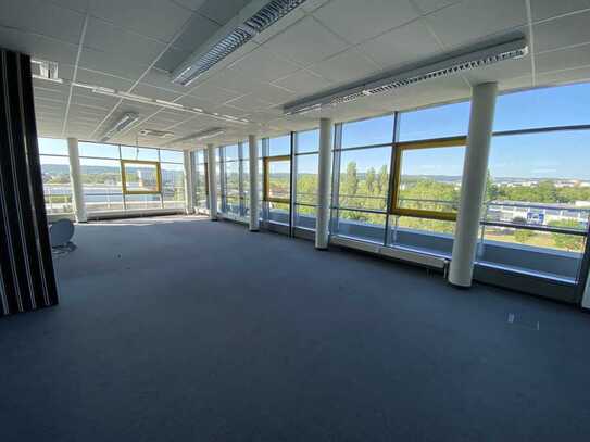 Attraktive Büro- und Schulungsfläche in Stuttgart-Weilimdorf – 173 m² mit tollem Ausblick