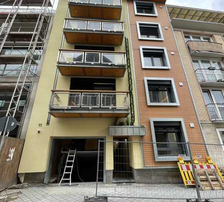 Schöner Erstbezug nach Sanierung / 2 Zimmer Wohnung im Zentrum von Aachen