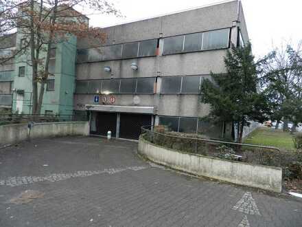 Sie haben die Parkplatzsuche satt? Wir haben die Lösung!