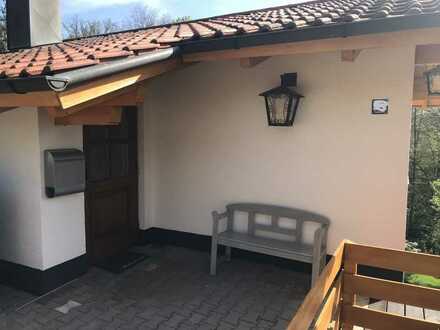 Erstbezug nach Sanierung: Günstige 2-Raum-Einfamilienhaus in Hacklberg, Passau