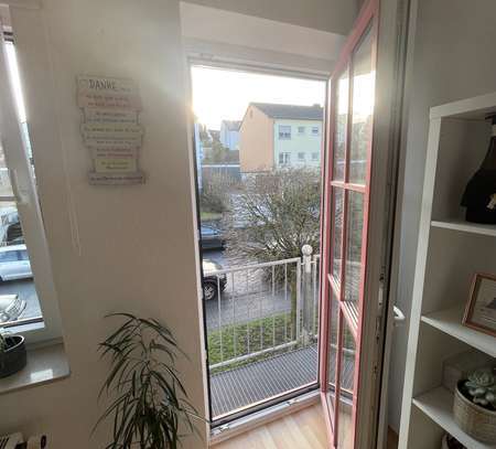 1-Zimmer-Appartement mit Balkon Nähe Uni und Forschungszentren