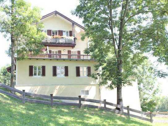 Mansardenwohnung mit Bergblick