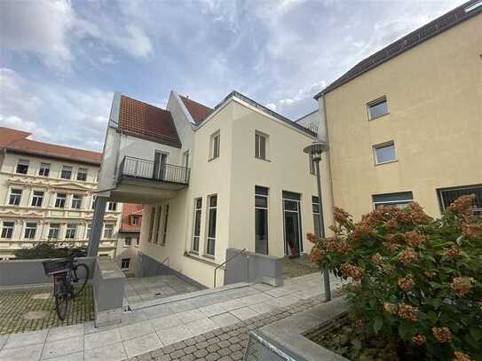 Altenburg* City Center*helle 2 Raum-Whg. mit Balkon* Wannenbad* sep. Küche