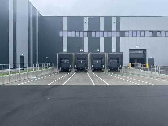 🚛 sofort verfügbar | NEUBAU Logistikpark Gröbers | ca. 7.558 m² Halle