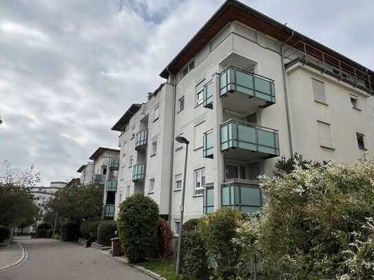 Gemütliche Zwei-Zimmer-Wohnung mit großem Balkon in ruhiger Lage von Plochingen!