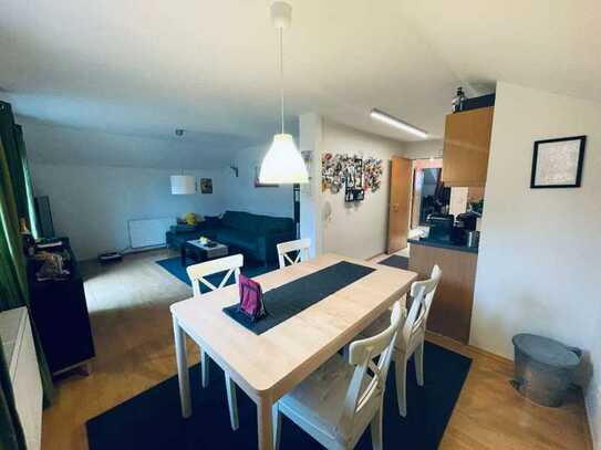 Exklusive, sanierte 1,5-Raum-Wohnung mit Balkon und Einbauküche in Wörth am Rhein