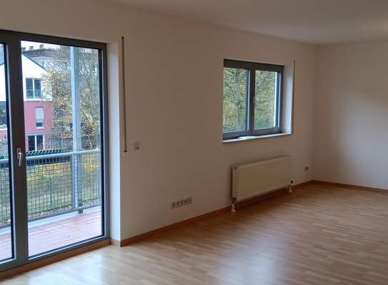 4 Zimmer Wohnung, mit Balkon, 112qm in Bad Neuenahr, zu vermieten