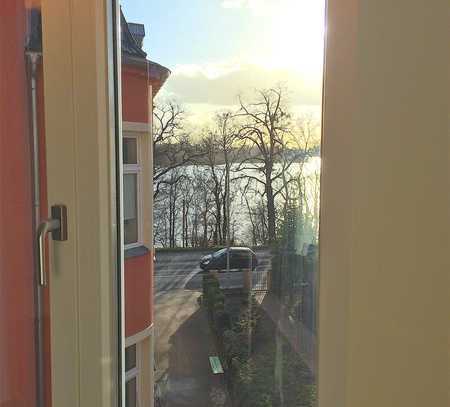 1 bis 1,5 -Zimmer-Wohnung, möbliert "LÖFFELFERTIG" mit Seeblick