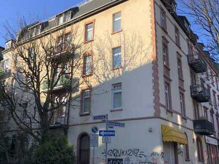 Kapitalanlage: Vermietete Altbauwohnung unweit des Günthersburgparks