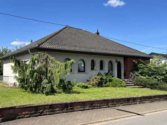 Sehr gepflegtes 5-Raum-Haus in Saarhölzbach Mettlach