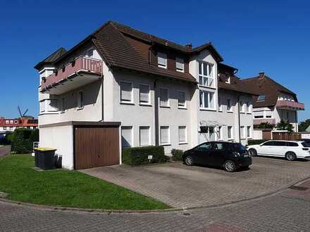 Schöne Eigentumswohnung mit Balkon u. Garage in ruhiger Wohnlage - frei ab 01.12.