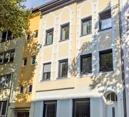 ++E-HOLSTERHAUSEN++GANZ NAH ZUR GEMARKENSTR.++2.ETAGE++IM 3 FAMILIENHAUS++KEIN BALKON++