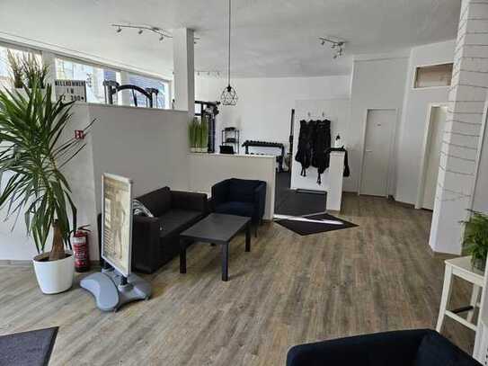 Ladenlokal, Weinhandel, Lagerfläche, Physio etc. ca. 170qm Warm mtl. 1.699,00 EUR Brutto